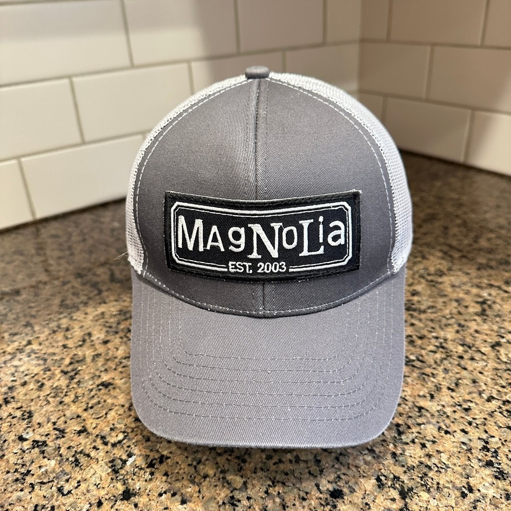 Magnolia Trucker Hat Snapback OSFM Adjustable Gray White Mesh